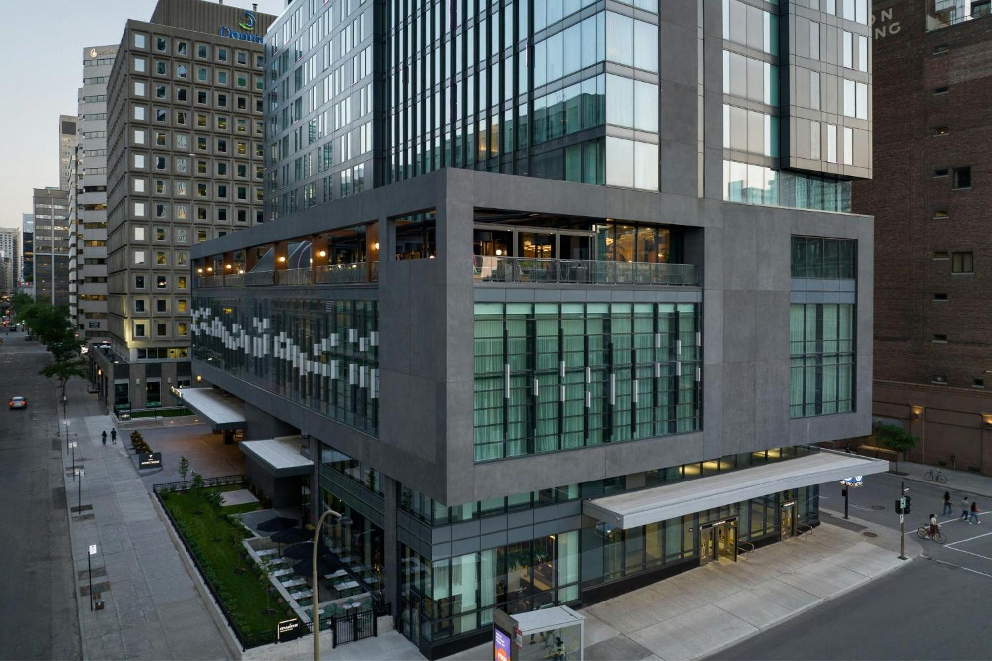 Honeyrose Hotel, Montreal, A Tribute Portfolio Hotel Экстерьер фото The hotel's entrance